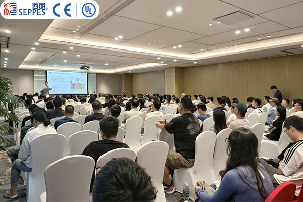 阿里巴巴国际站外贸峰会现场 阿里巴巴国际站外贸峰会现场