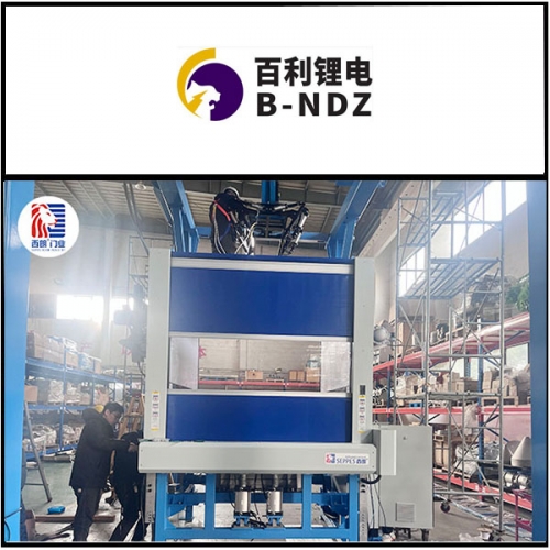 常州百利锂电智慧工厂复购西朗品牌倒装快速门