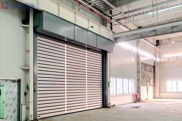 兴和山东安装西朗品牌硬质洁净快速门