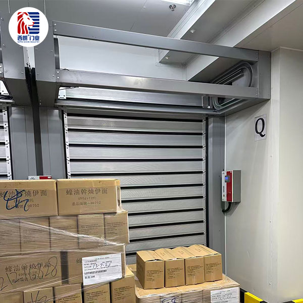 嘉里货仓 (荃湾)安装西朗硬质洁净快速门